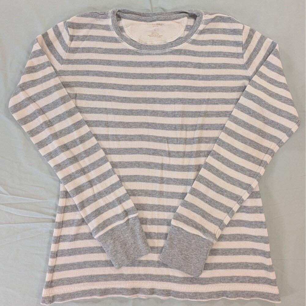 Large Laura Ashley Active Women's Gray Stripe  Scoop Neck Long Sleeve Knit Top